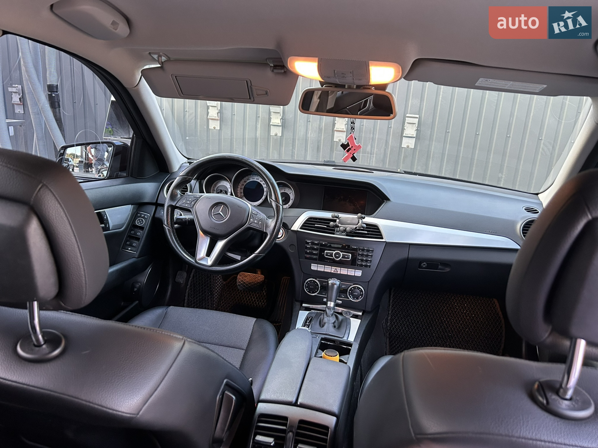 2011 Mercedes-Benz C-klasse - мініатюра 3