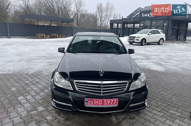 Седан Mercedes-Benz C-Class 2011 в Черновцах