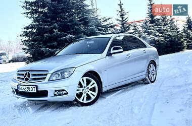 Седан Mercedes-Benz C-Class 2008 в Харькове
