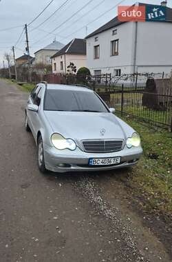 Универсал Mercedes-Benz C-Class 2002 в Львове