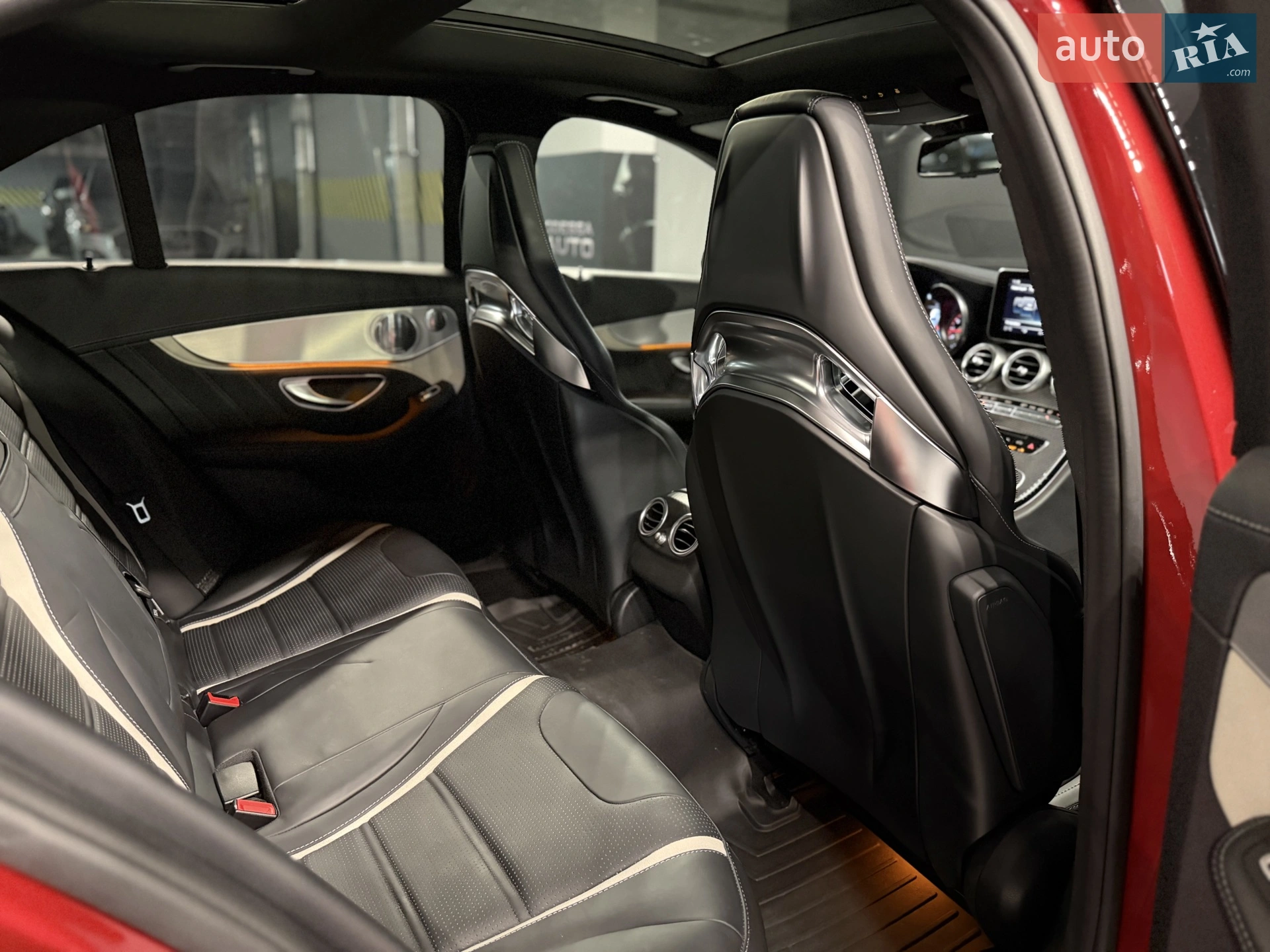 2017 Mercedes-Benz C-klasse - мініатюра 32