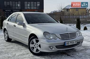 Седан Mercedes-Benz C-Class 2004 в Виннице