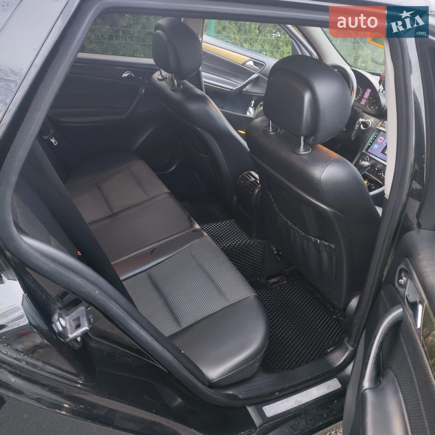 Mercedes-Benz C-Class 2006 VIN WDB2032081F896910 фото оголошення 8 з 10