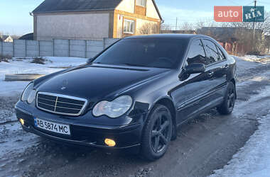 Седан Mercedes-Benz C-Class 2002 в Ильинцах