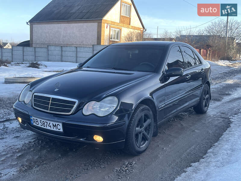 Mercedes-Benz C-Class 2002