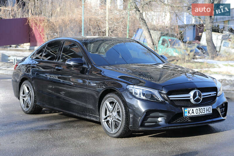Mercedes-Benz C-Class 2018