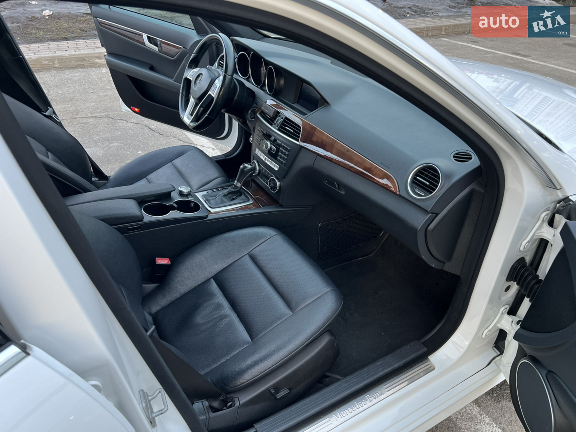 2013 Mercedes-Benz C-klasse - мініатюра 15