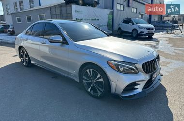 Седан Mercedes-Benz C-Class 2017 в Виннице
