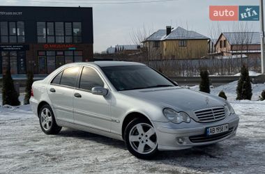Седан Mercedes-Benz C-Class 2004 в Вінниці