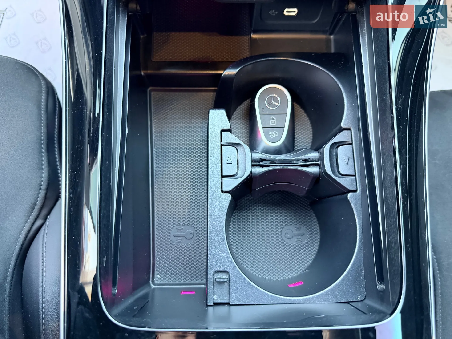 2021 Mercedes-Benz C-klasse - мініатюра 31