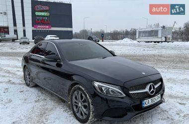 Седан Mercedes-Benz C-Class 2016 в Черновцах