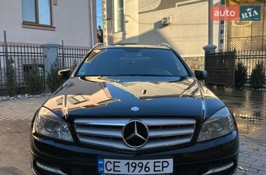 Універсал Mercedes-Benz C-Class 2010 в Чернівцях