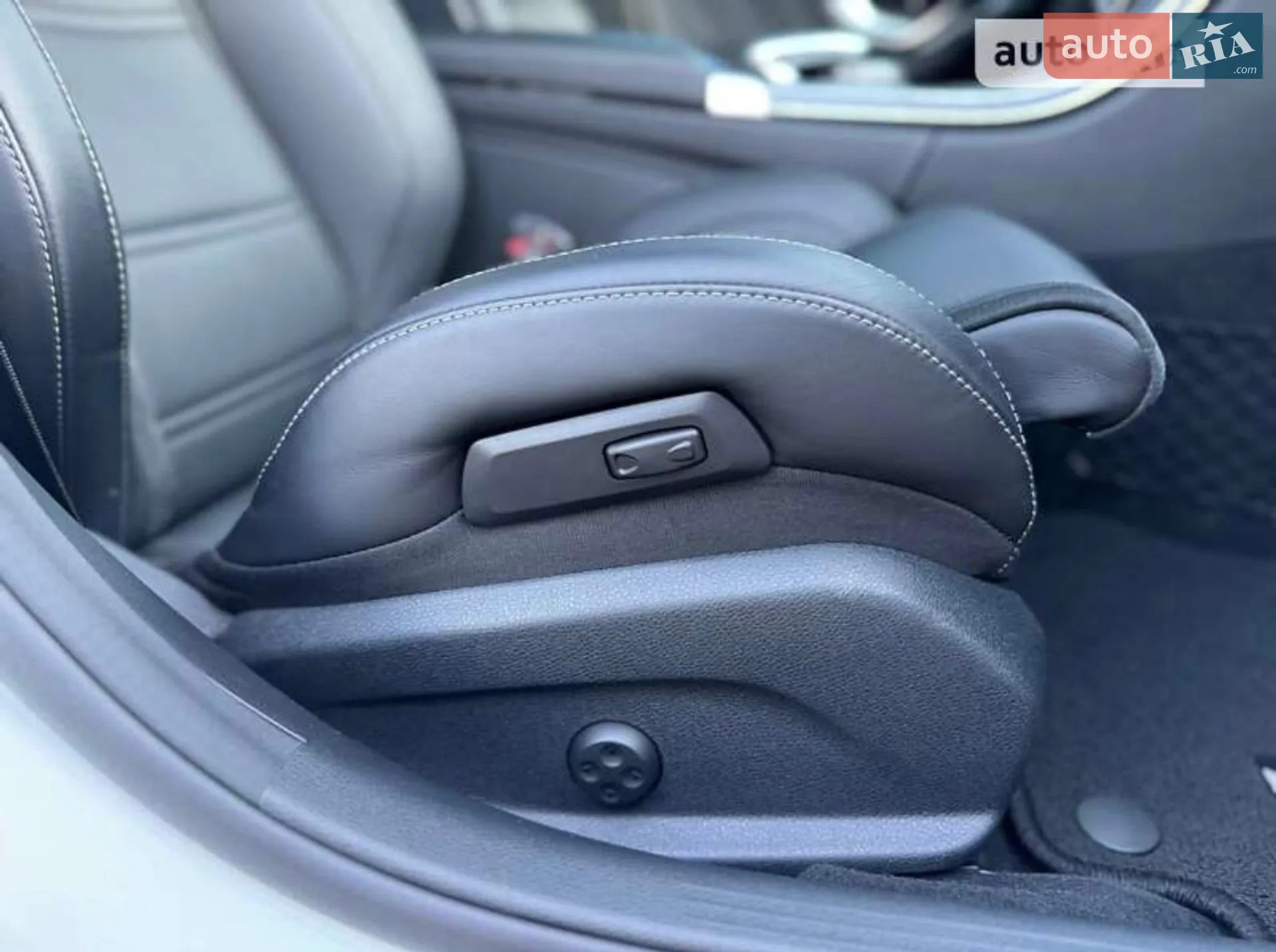2019 Mercedes-Benz C-klasse - мініатюра 12