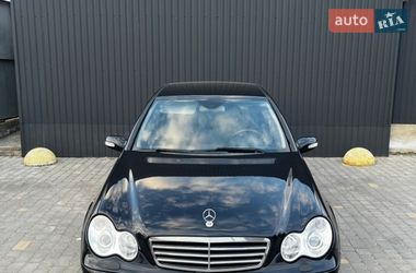 Седан Mercedes-Benz C-Class 2006 в Первомайске