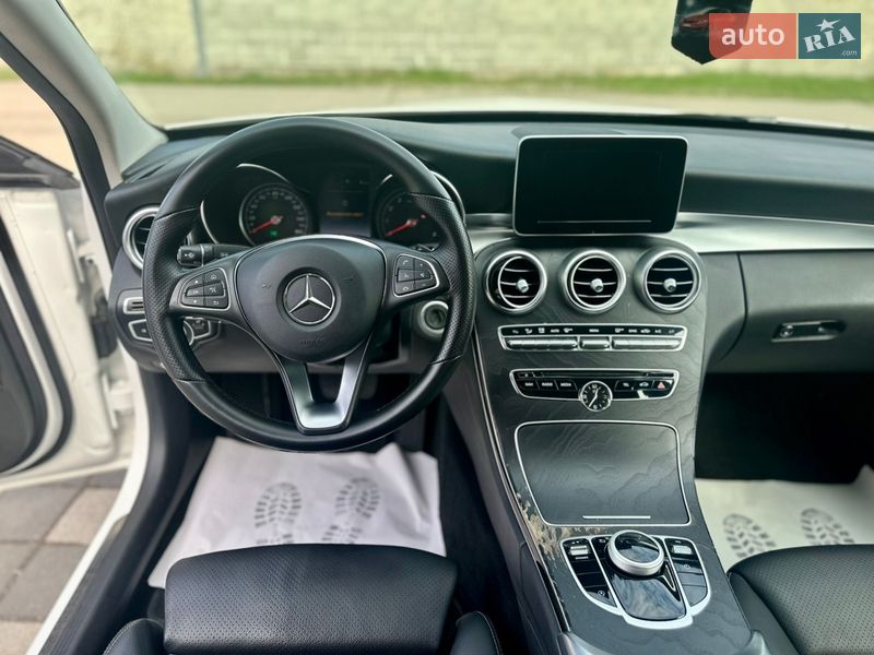 Седан Mercedes-Benz C-Class 2017 в Стрию