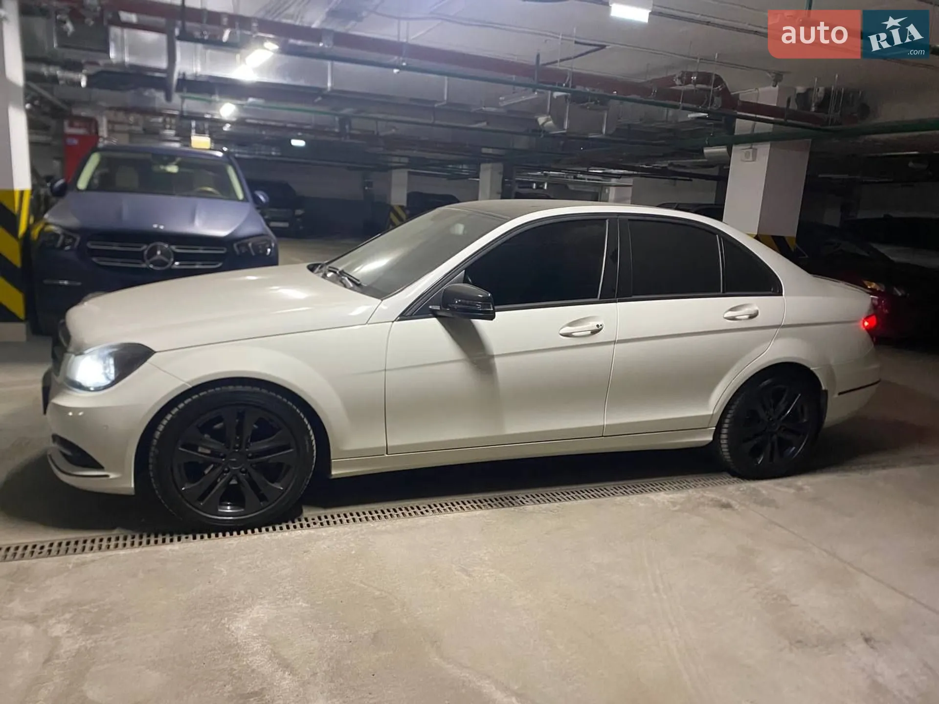 2011 Mercedes-Benz C-klasse - мініатюра 2
