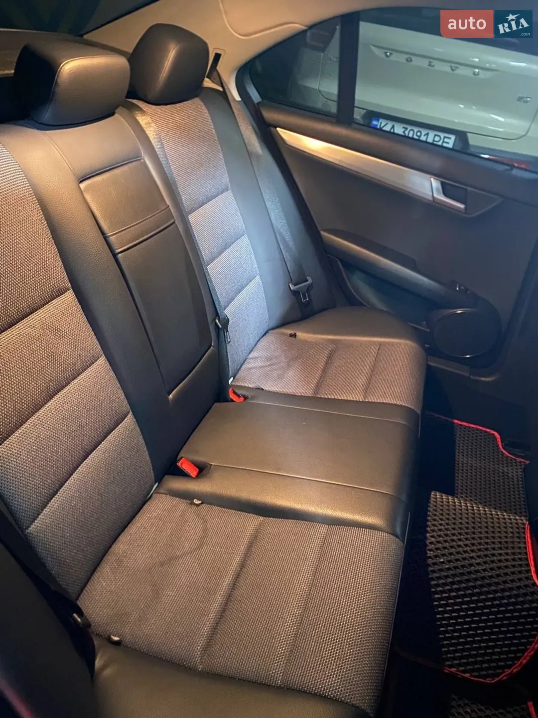 2011 Mercedes-Benz C-klasse - мініатюра 13
