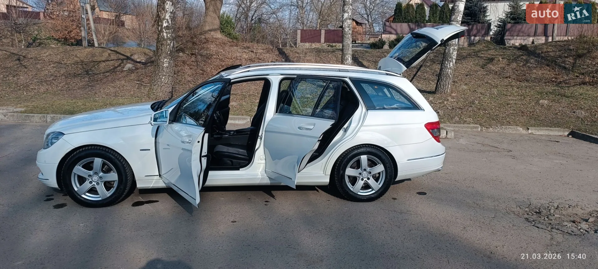 2010 Mercedes-Benz C-klasse - мініатюра 13