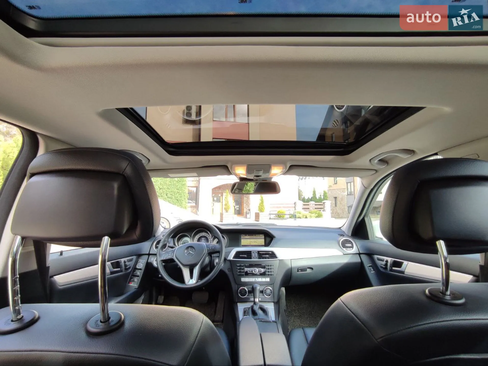 2012 Mercedes-Benz C-klasse - мініатюра 12