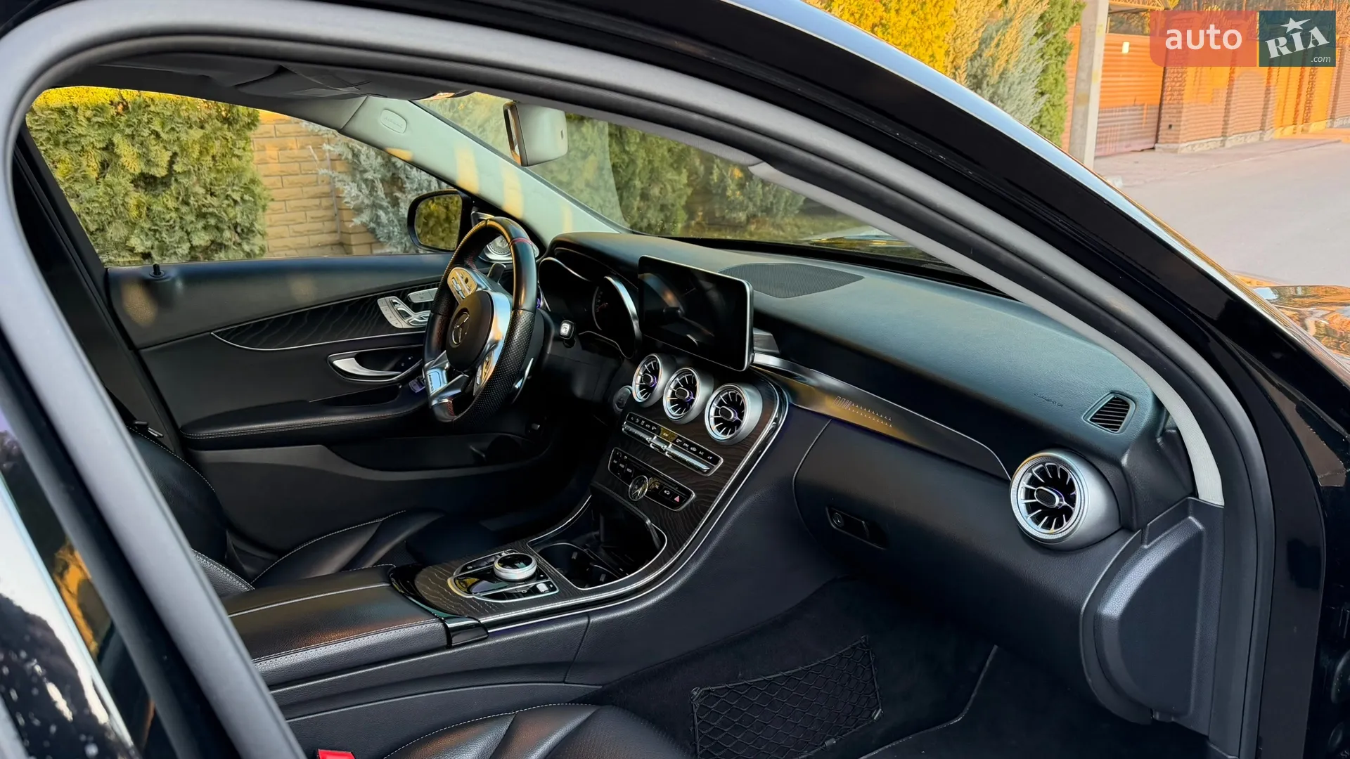 2016 Mercedes-Benz C-klasse - мініатюра 15
