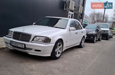 Седан Mercedes-Benz C-Class 1998 в Килии