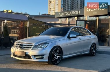 Седан Mercedes-Benz C-Class 2011 в Киеве