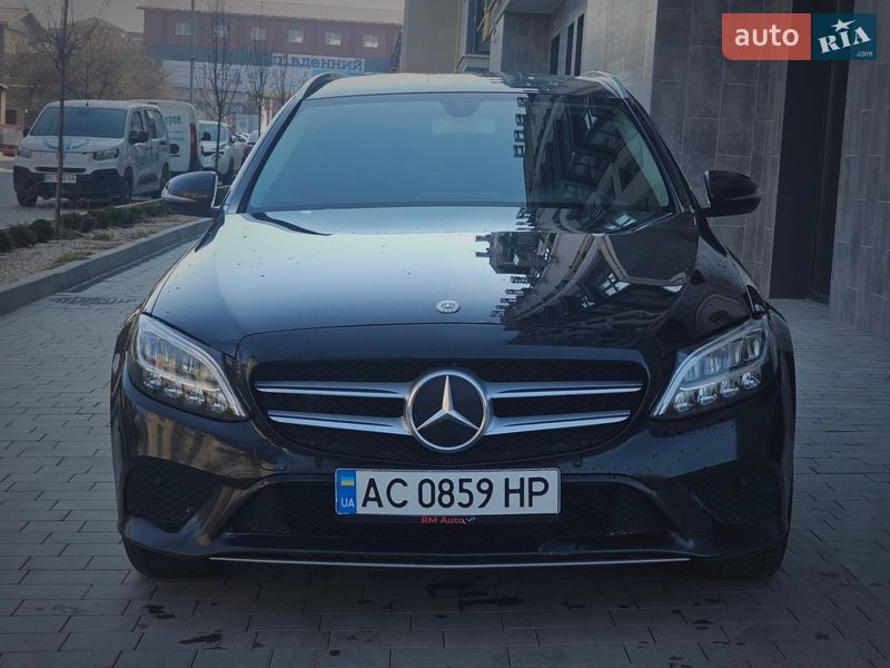 Универсал Mercedes-Benz C-Class 2019 в Львове