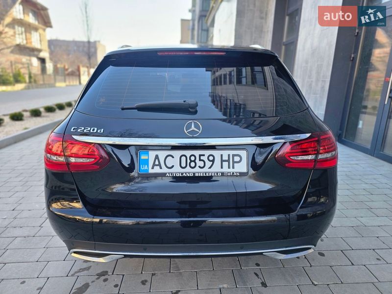 Универсал Mercedes-Benz C-Class 2019 в Львове