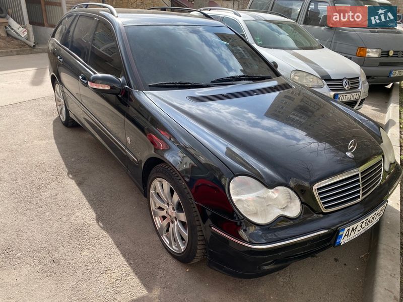 Mercedes-Benz C-Class 2002