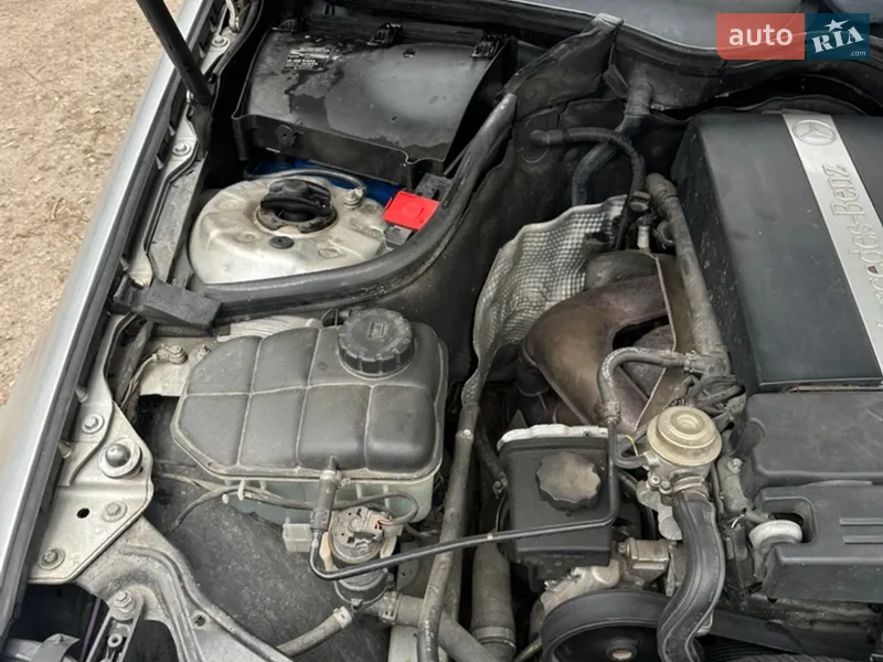Mercedes-Benz C-Class 2003 VIN WDB2030421A534798 фото оголошення 19 з 56