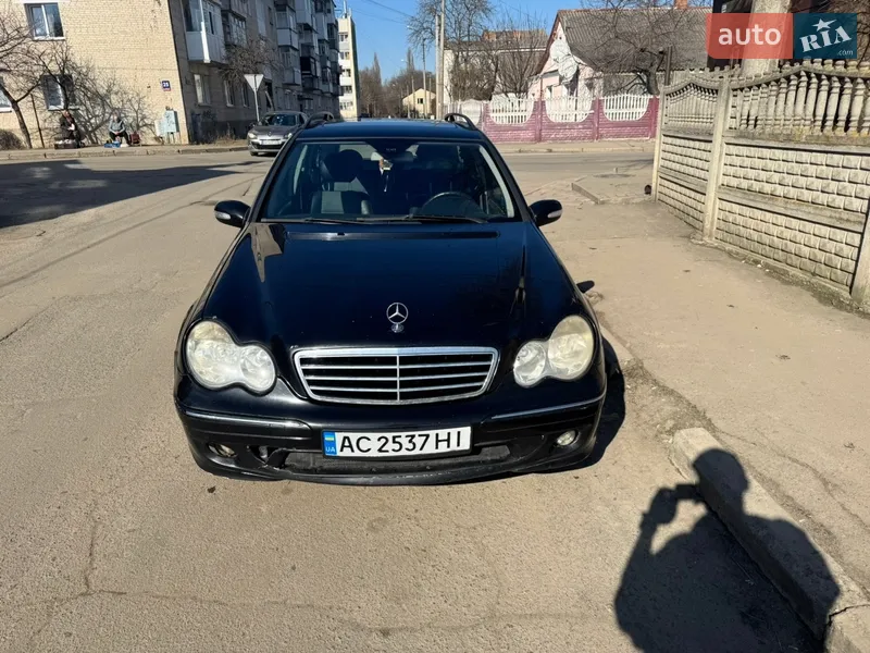 Mercedes-Benz C-Class