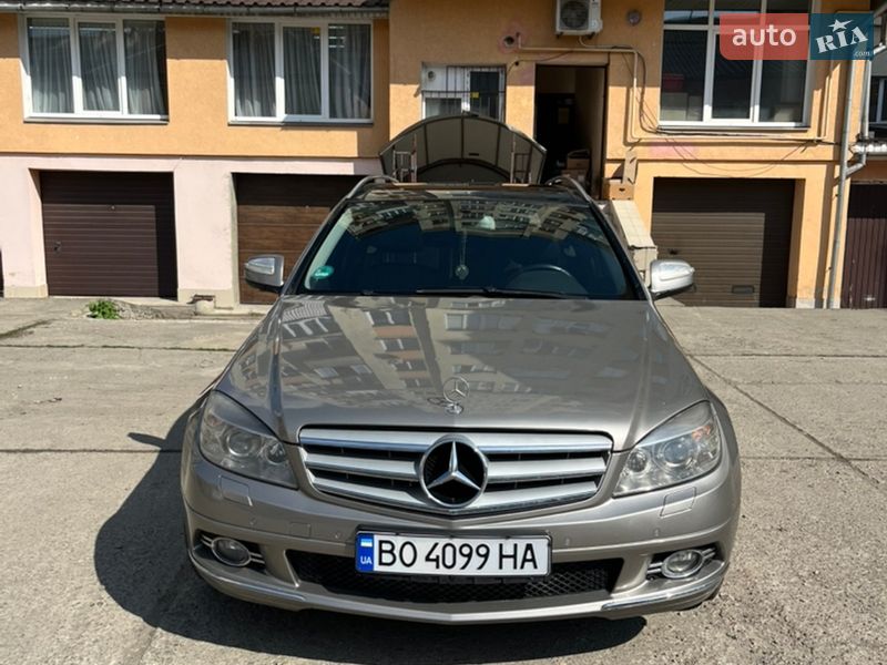 Универсал Mercedes-Benz C-Class 2008 в Ивано-Франковске