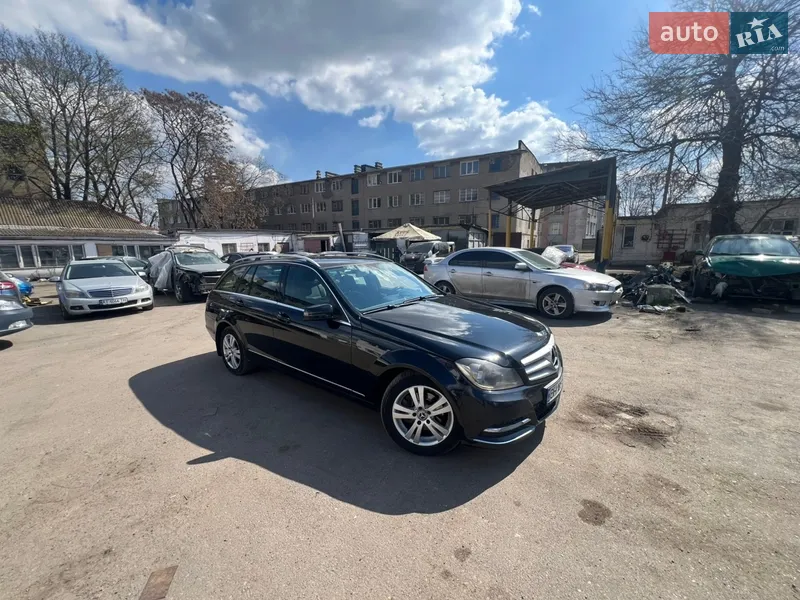 Mercedes-Benz C-Class