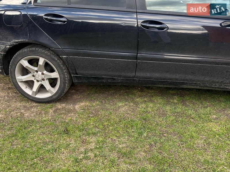 Mercedes-Benz C-Class 2007