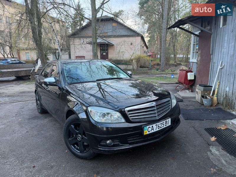 Mercedes-Benz C-Class 2007