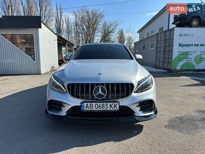 Седан Mercedes-Benz C-Class 2017 в Виннице
