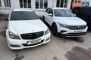 Седан Mercedes-Benz C-Class 2011 в Калиновке
