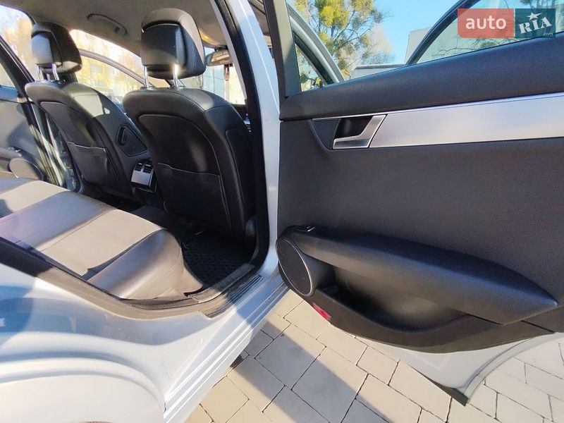 Универсал Mercedes-Benz C-Class 2013 в Ровно