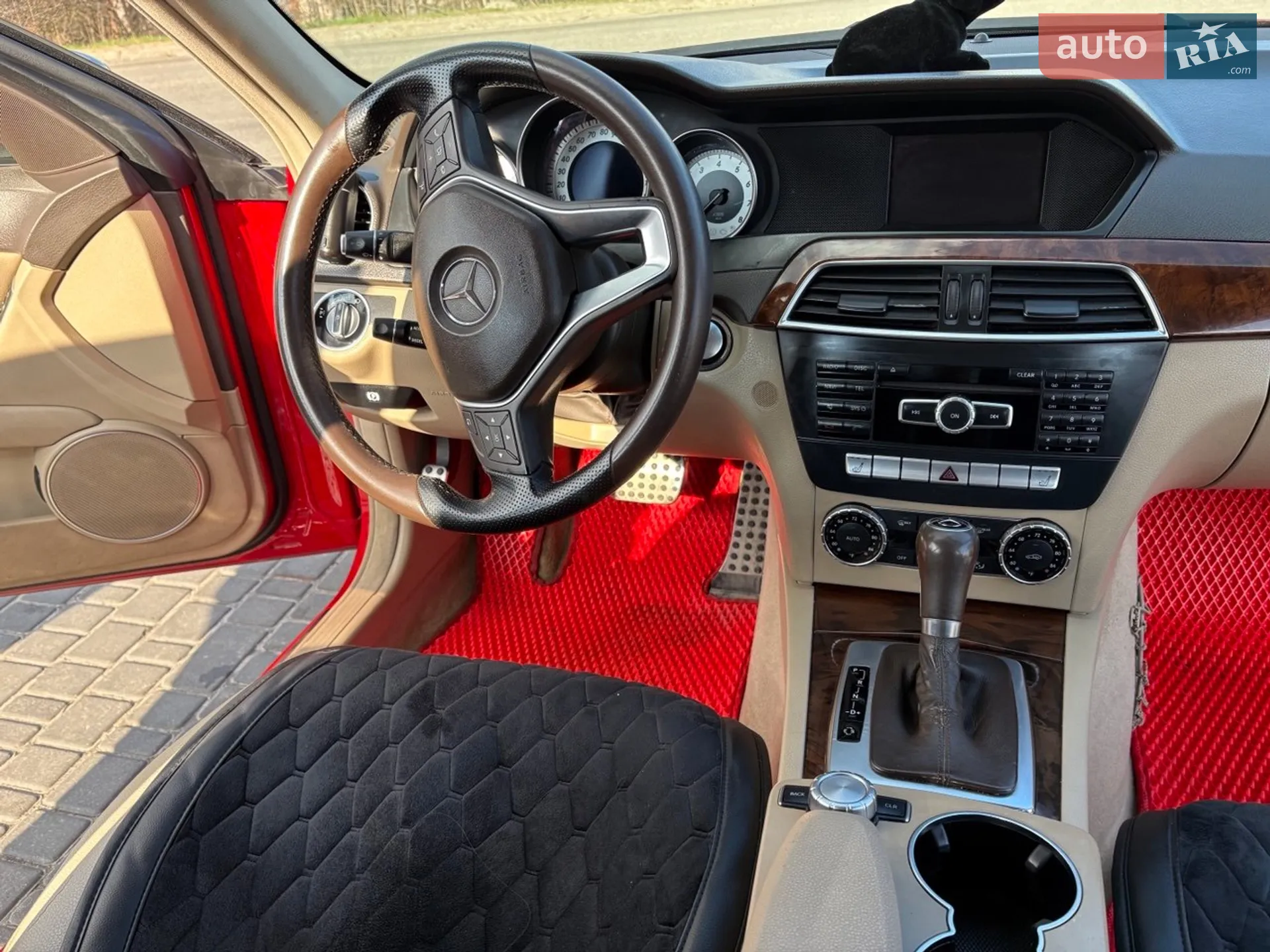 2013 Mercedes-Benz C-klasse - мініатюра 25