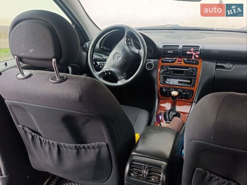 Універсал Mercedes-Benz C-Class 2001 в Хмільнику