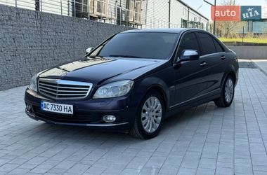 Седан Mercedes-Benz C-Class 2008 в Луцке