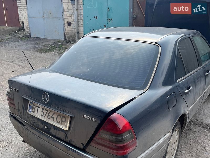 Седан Mercedes-Benz C-Class 1994 в Херсоне