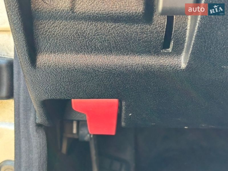 Седан Mercedes-Benz C-Class 2000 в Николаеве