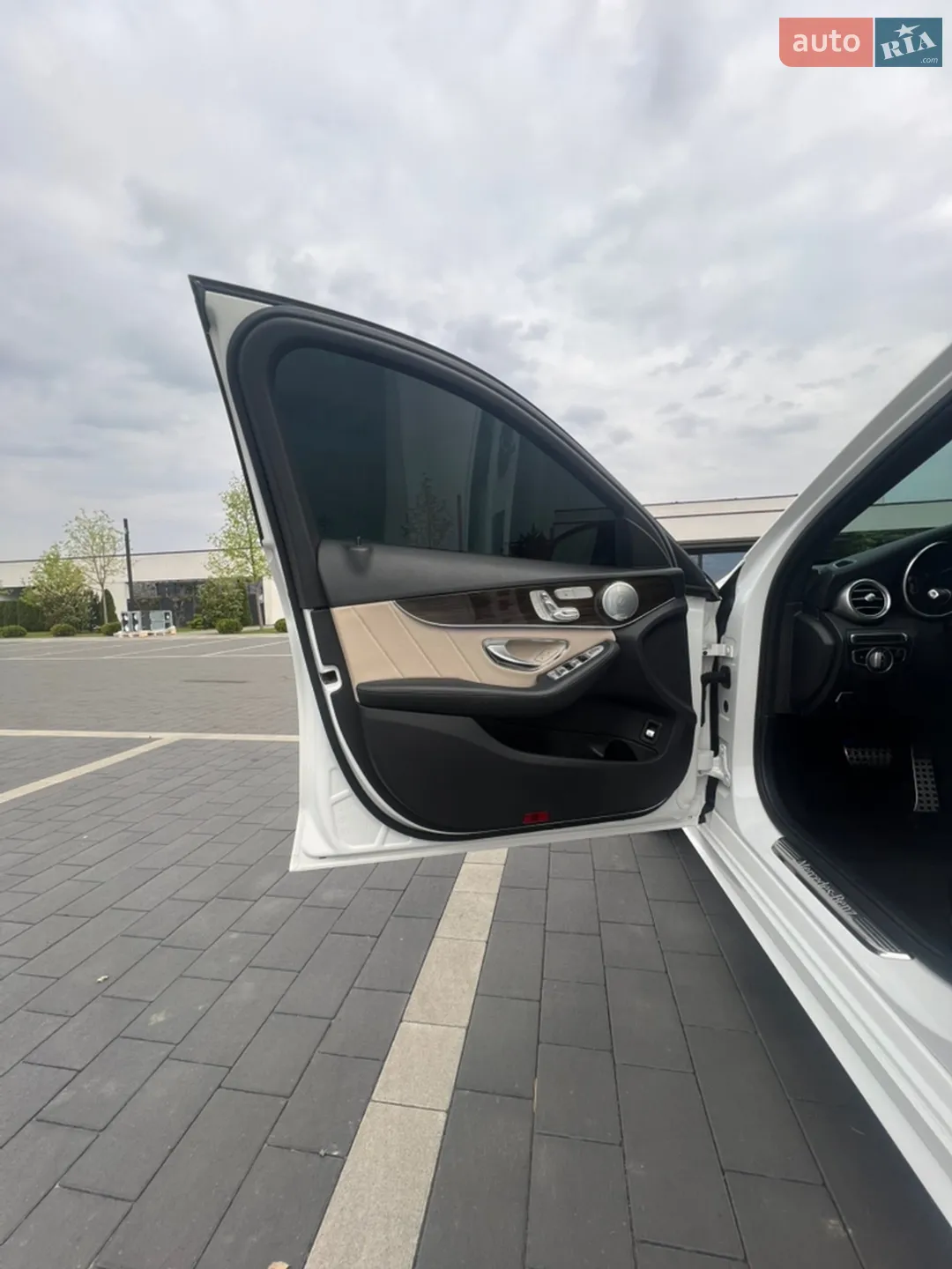 2020 Mercedes-Benz C-klasse - мініатюра 12