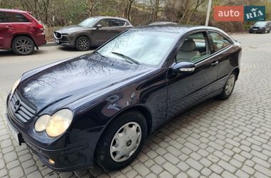 Купе Mercedes-Benz C-Class 2002 в Виннице