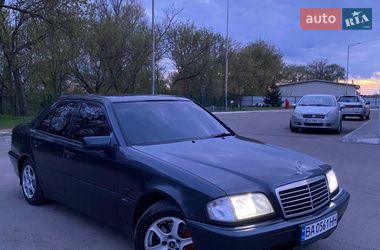 Седан Mercedes-Benz C-Class 1999 в Олександрії