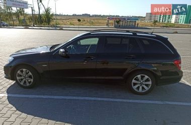 Универсал Mercedes-Benz C-Class 2013 в Киеве