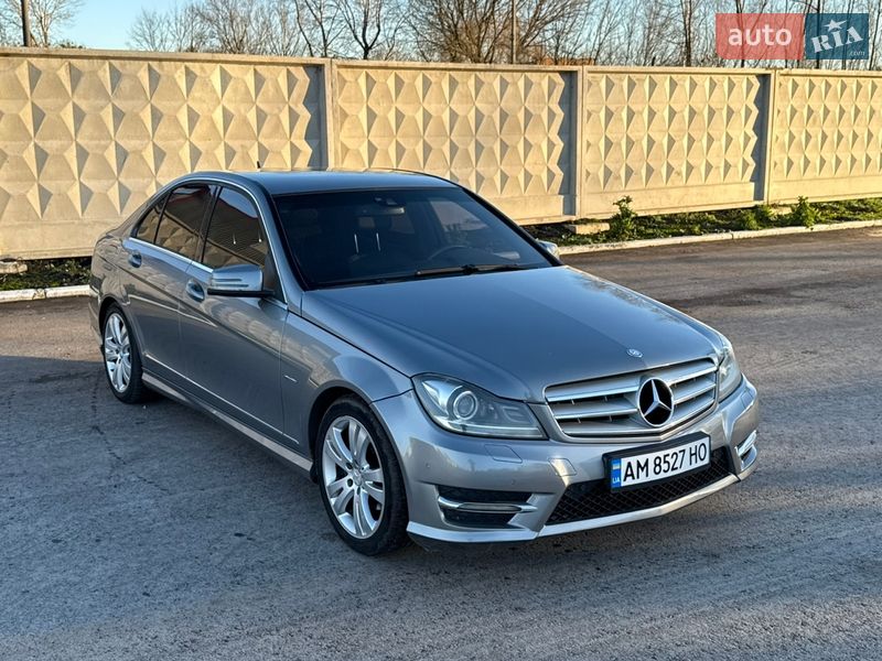 Mercedes-Benz C-Class 2012