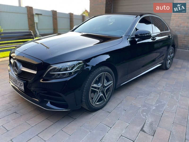Седан Mercedes-Benz C-Class 2018 в Києві
