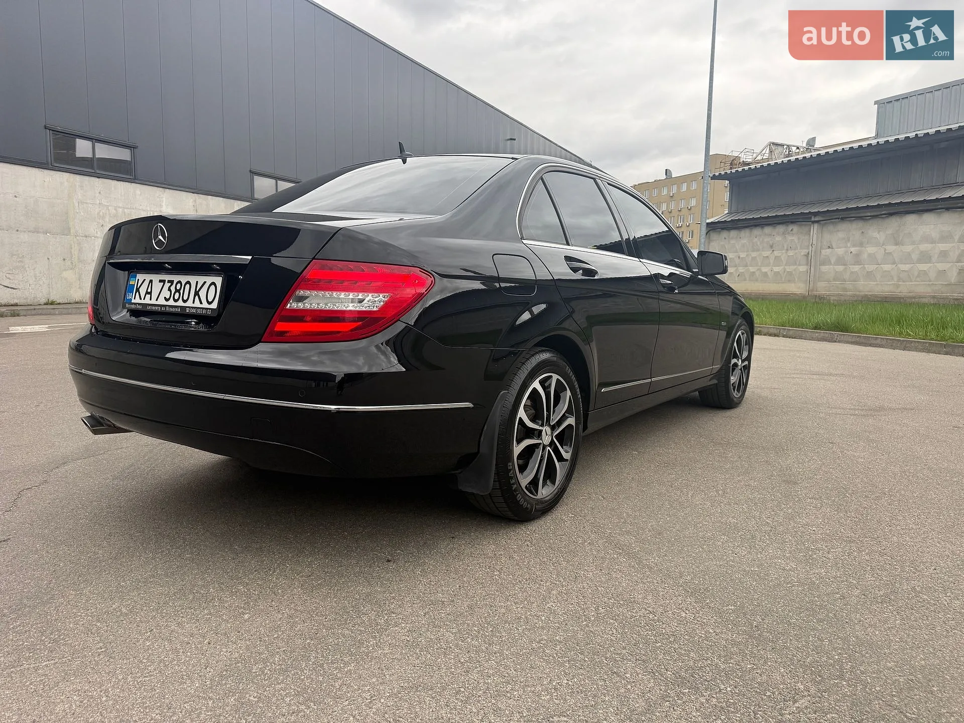 2011 Mercedes-Benz C-klasse - мініатюра 6